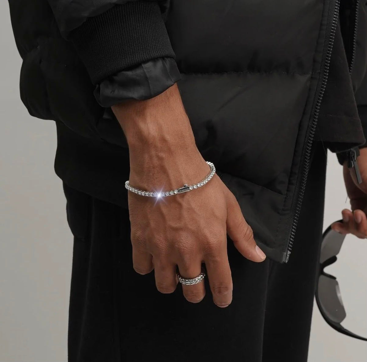 Luxury Tennis Bracelet – Elegant Shine That Instantly Elevates Your Look
