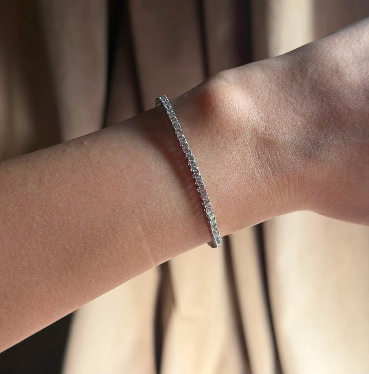 Luxury Tennis Bracelet – Elegant Shine That Instantly Elevates Your Look